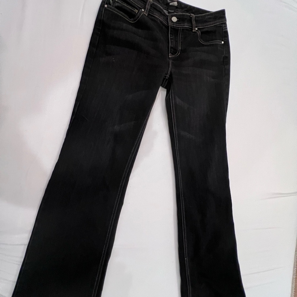 Elegant Black Flare Women's Jeans